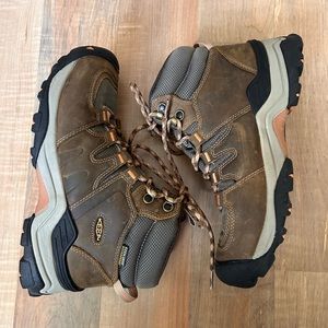 Keen
Gypsum Mid II WP Hiking Boots - Women's